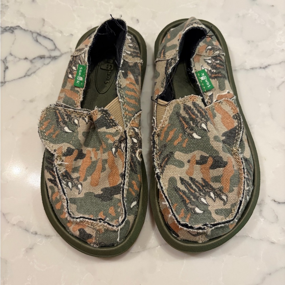 Sanuk Lil Donny Funk Camo Claws Slip-ons Size 10